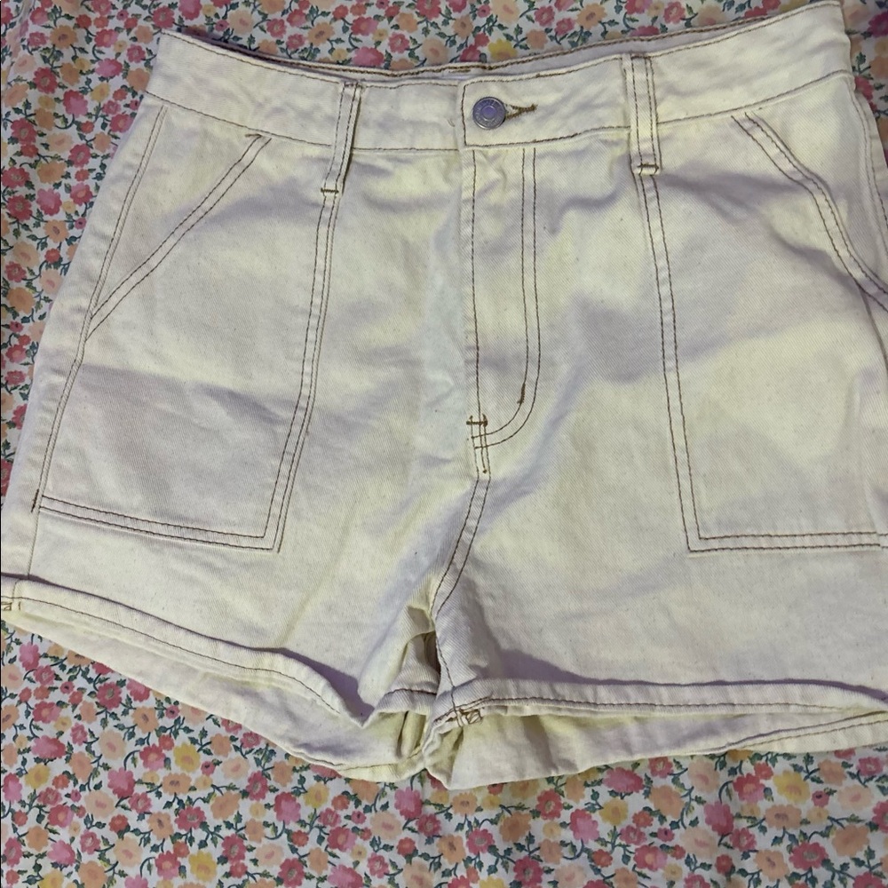 White cargo style jean shorts